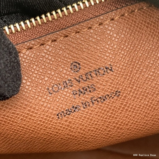 Aaa replica bags BAG MESSENGER VUITTON LOUIS 0808